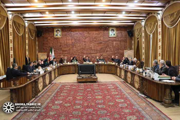 جلسه فوق‌العاده شورای شهر برای ممنوعیت مسافرت به آذربایجان‌شرقی