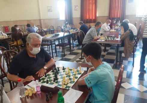 مسابقات شطرنج استاندارد در آذربایجان‌شرقی استارت خورد