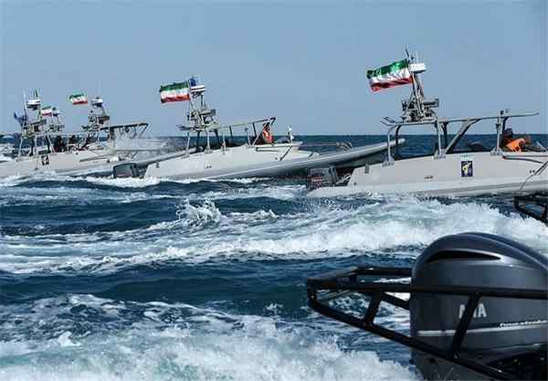 IRGC dismantles US’ attack on Iranian oil tanker in Oman sea: Source to Iran Press