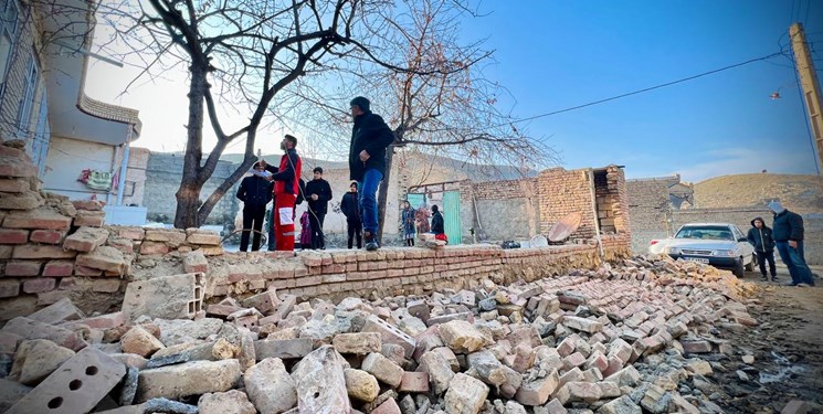 عزم جدی دولت برای کمک به زلزله زدگان خوی