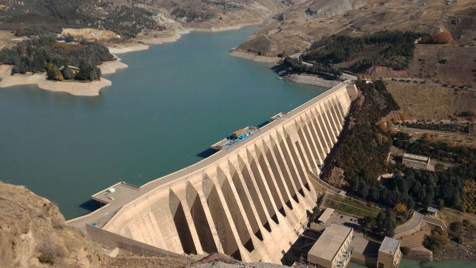 سدسازی بی‌ضابطه و افراطی عامل بحران منابع آبی در ایران