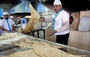 واگذاری اختیار تعیین قیمت نان به استانداران در سراسر کشور