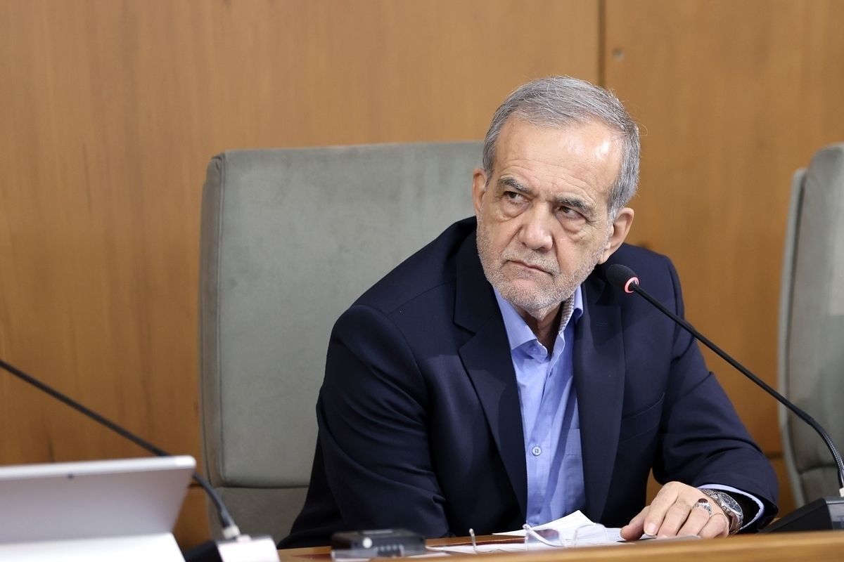 پزشکیان : در مذاکرات و در هماهنگی کامل با رهبری؛ نه از اصول می گذریم، نه تنش می خواهیم پزشکیان : در مذاکرات و در هماهنگی کامل با رهبری؛ نه از اصول می گذریم، نه تنش می خواهیم