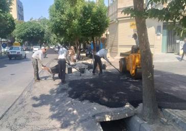 اجرای عملیات آسفالت ریزی روبروی بانک مهر و مدرسه مفتح تا کوی دستمالچی در توانیر به متراژ ۴۷ تن آسفالت اجرای عملیات آسفالت ریزی روبروی بانک مهر و مدرسه مفتح تا کوی دستمالچی در توانیر به متراژ ۴۷ تن آسفالت