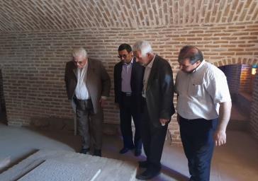 بازدید دبیر کنگره بینالمللی شهریار از مجموعه فرهنگی مقبرهالشعرا بازدید دبیر کنگره بینالمللی شهریار از مجموعه فرهنگی مقبرهالشعرا