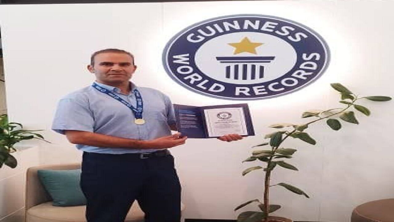 ورزشکار مرندی برترین رزمیکار جهان شد ورزشکار مرندی برترین رزمیکار جهان شد
