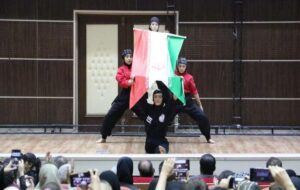 همایش بزرگ خانوادگی کونگفوکاران استان در آغاز هفته تربیتبدنی برگزار شد همایش بزرگ خانوادگی کونگفوکاران استان در آغاز هفته تربیتبدنی برگزار شد