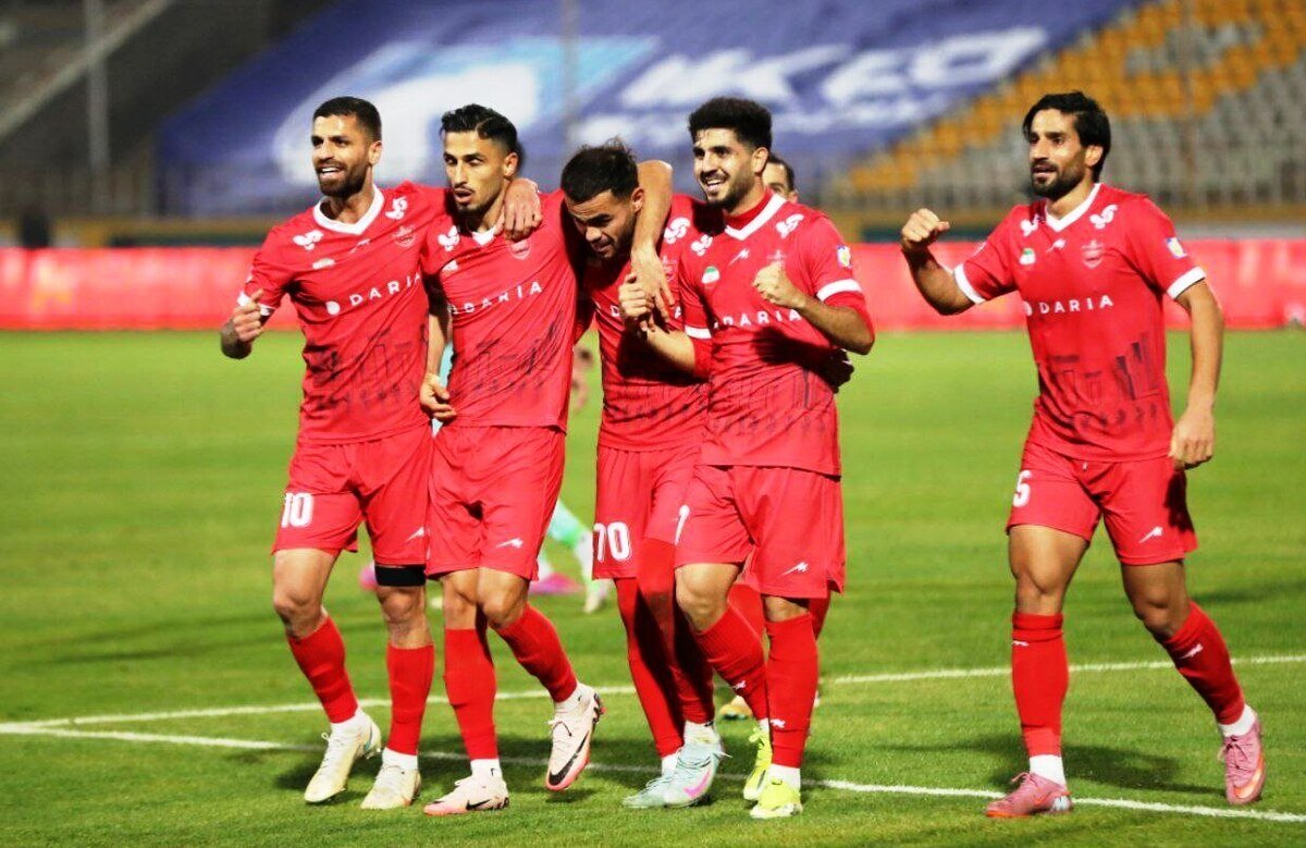 تلاش مدعیان لیگ برتر قبل از جنگ حذفی/دوئل غیرمستقیم پرسپولیس و تراکتور تلاش مدعیان لیگ برتر قبل از جنگ حذفی/دوئل غیرمستقیم پرسپولیس و تراکتور