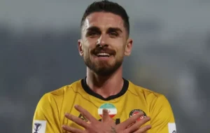 صدرنشینی تراکتور با موشک آلبانیایی مدل ۲+۹۰