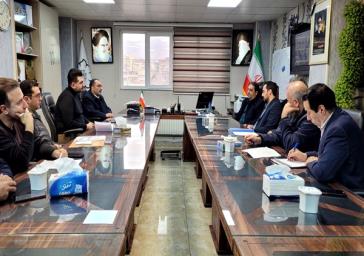 در جلسه ارزیابی عملکرد معاونت خدمات شهری با حضور معاون هماهنگی امور عمرانی فرمانداری تبریز مطرح شد : در جلسه ارزیابی عملکرد معاونت خدمات شهری با حضور معاون هماهنگی امور عمرانی فرمانداری تبریز مطرح شد :