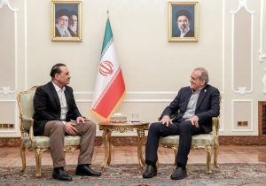 آمریکا باید رویکرد خود در تعامل با ایران را اصلاح کند