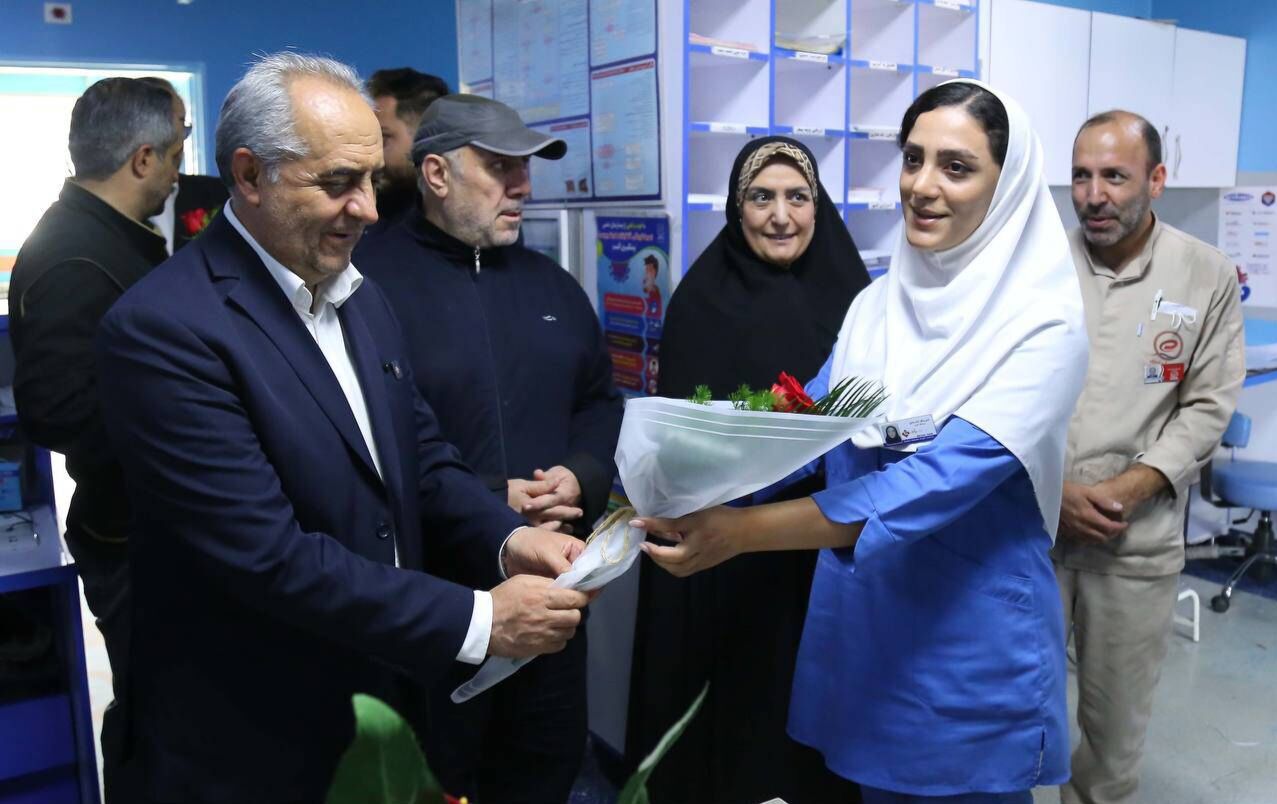 خدمات پرستاران در روزهای بحران فراموش‌شدنی نیست
