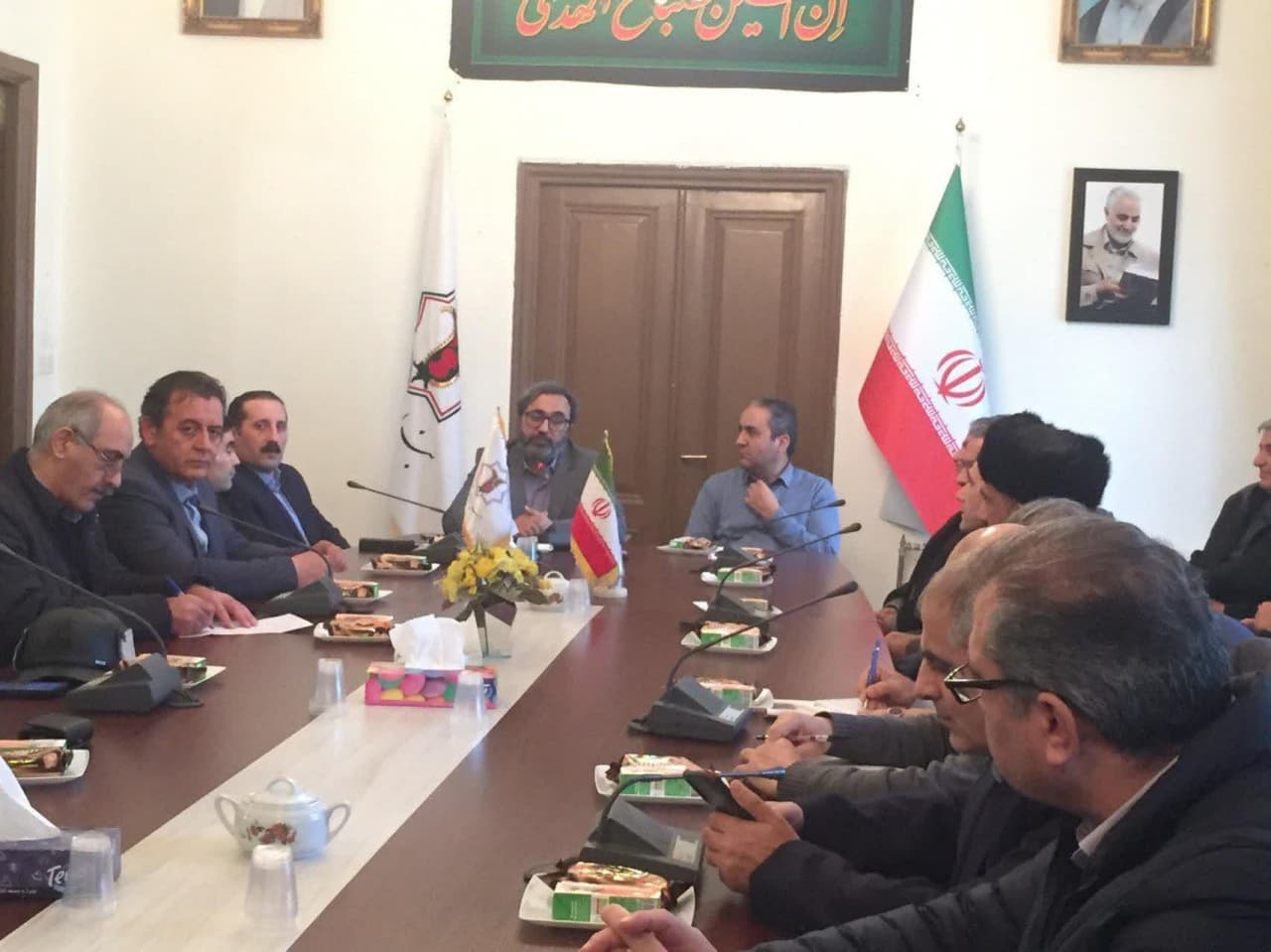 آیین بزرگداشت روز جهانی زبان مادری آیین بزرگداشت روز جهانی زبان مادری