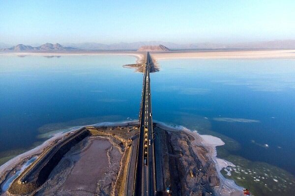 احیای دریاچه ارومیه ضرورتی انکار ناپذیر؛ طرحهای دو دهه گذشته جواب نداد احیای دریاچه ارومیه ضرورتی انکار ناپذیر؛ طرحهای دو دهه گذشته جواب نداد