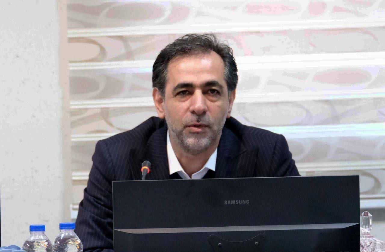 تأکید عظمایی بر رفع گلوگاههای زیرساختی در مسیر توسعه مس سونگون تأکید عظمایی بر رفع گلوگاههای زیرساختی در مسیر توسعه مس سونگون