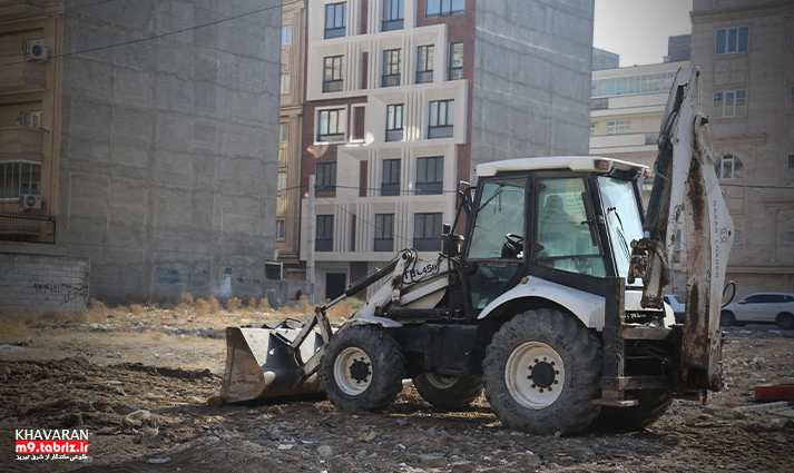تسطیح و پاکسازی قطعات خالی شهرک خاوران در دستور کار شهرداری منطقه ۹ تسطیح و پاکسازی قطعات خالی شهرک خاوران در دستور کار شهرداری منطقه ۹