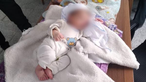 نوزاد رها شده در تبریز به شیرخوارگاه سپرده شد نوزاد رها شده در تبریز به شیرخوارگاه سپرده شد