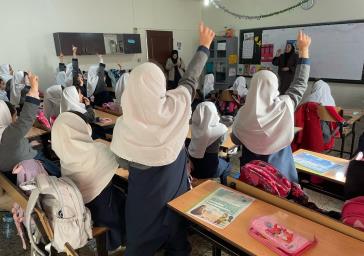 تداوم دوشنبه های سلامت در مدارس غرب و شمالغرب تبریز تداوم دوشنبه های سلامت در مدارس غرب و شمالغرب تبریز