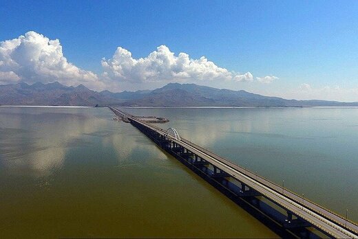 سرازیر شدن ۴۰ میلیون مترمکعب آب رودخانه آجی‌چای به دریاچه ارومیه