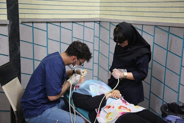 ارائه خدمات رایگان درمانی و دندانپزشکی در محله آخماقیه