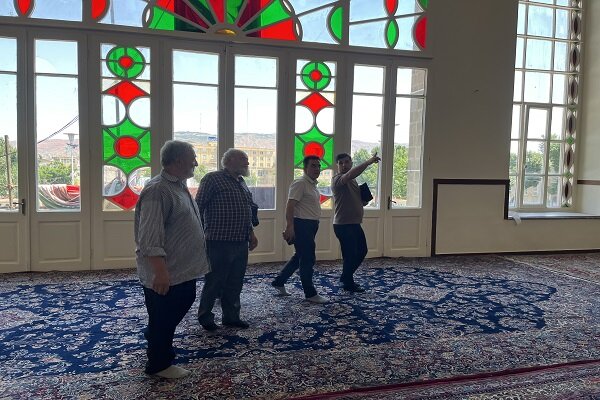 شهردار خبر داد: بازگشایی موزه فرش عمارت ساعت تبریز تا یک ماه آینده/ ۹ تخته فرش نفیس در آستانه ثبت ملی تالار فرش تبریز شهردار خبر داد: بازگشایی موزه فرش عمارت ساعت تبریز تا یک ماه آینده/ ۹ تخته فرش نفیس در آستانه ثبت ملی تالار فرش تبریز